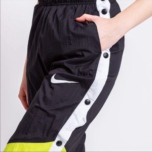windrunner popper pants nike